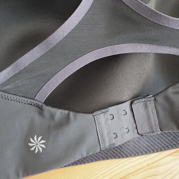 Athleta Advance Sports Bra B-G Black 38F - Picture 6 of 10